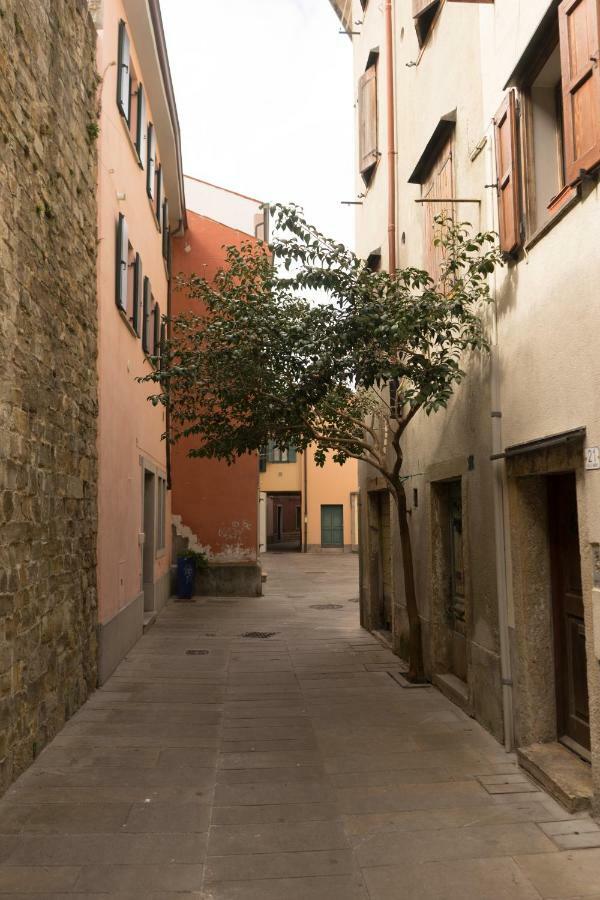 Casa Iaia Appartement Múggia Buitenkant foto